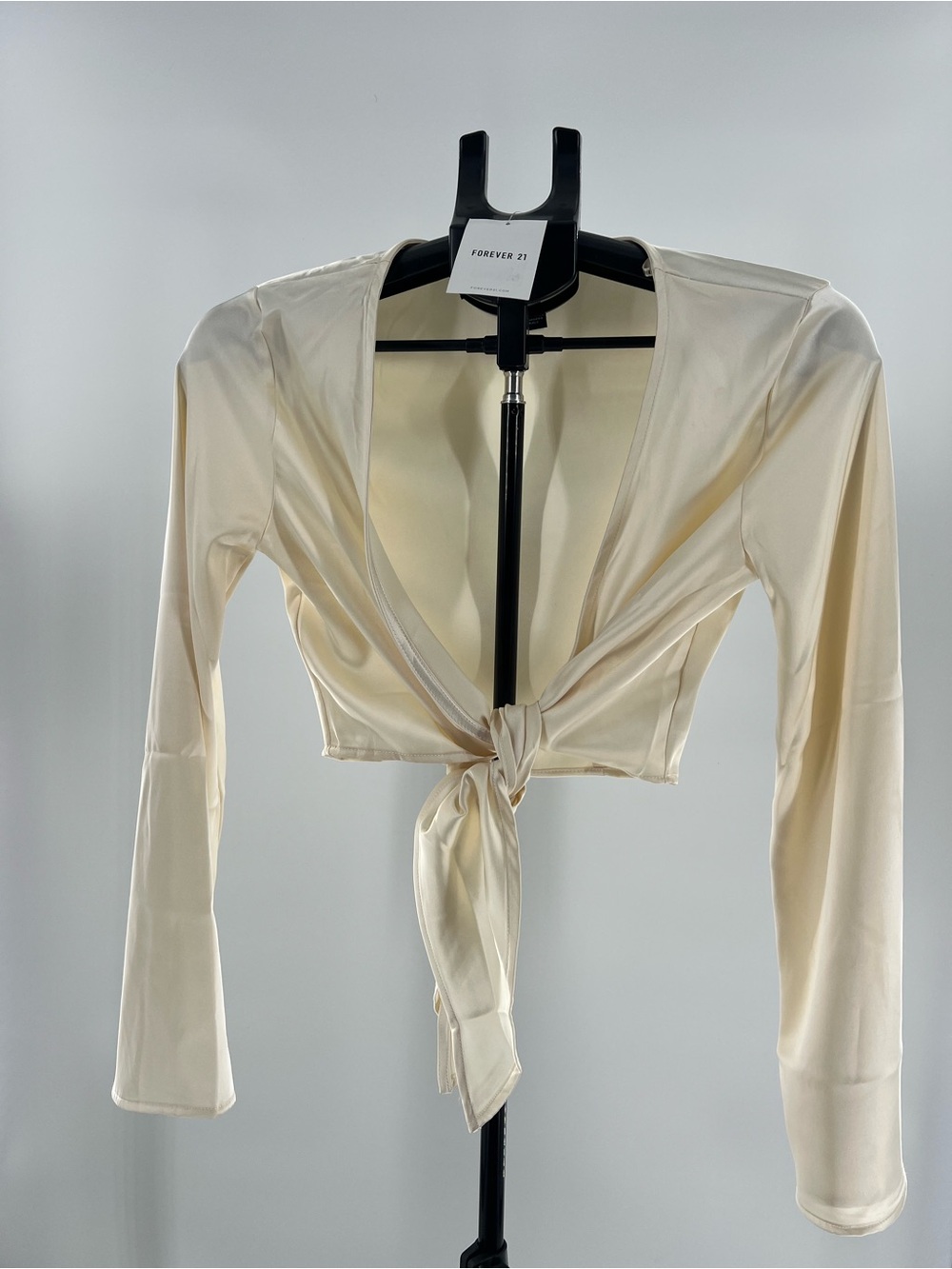 Forever 21 Cream Tie-Front Long Sleeve Crop Top